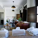Apartamentos El Marques